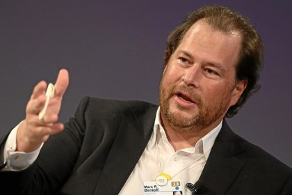 weak-guidance-exposes-ai-lag-at-salesforce